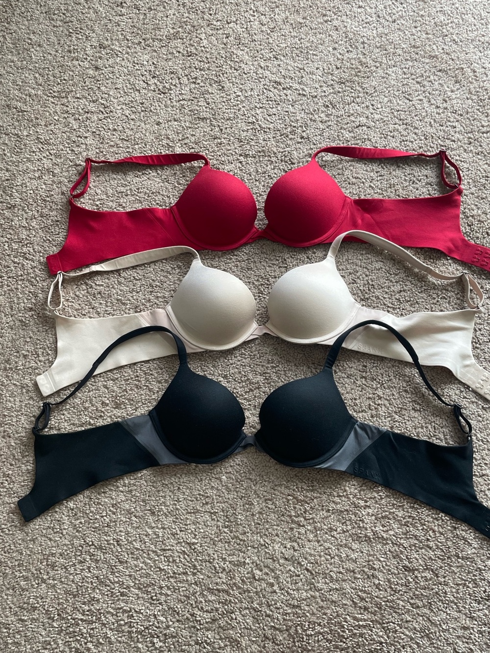 Spanx Pillow Cup Signature Push-up Plunge Bra Set 34A